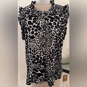 Who What Wear Sleeveless Animal Print Top